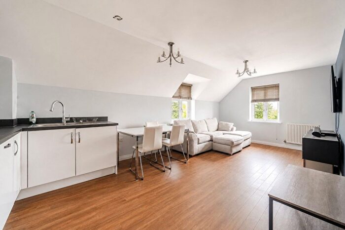 2 Bedroom Flat For Sale In Mackintosh Street, Bromley, BR2
