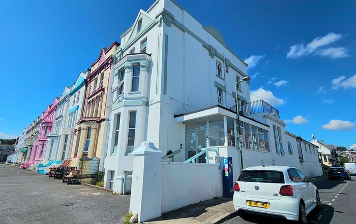 1 Bedroom Flat To Rent In Esplanade Road, Paignton, TQ4