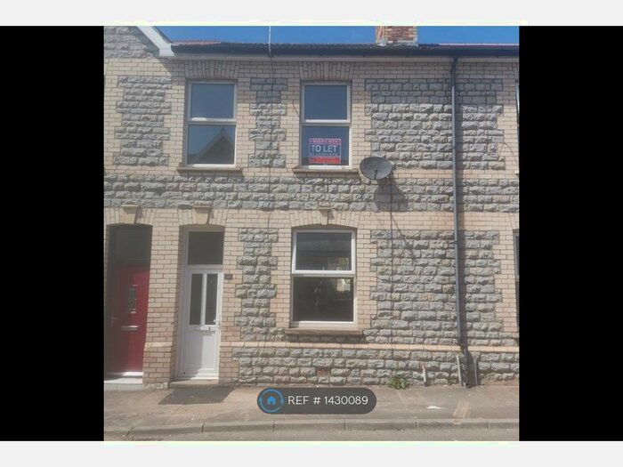 3 Bedroom Terraced House To Rent In Merthyr Street, Barry, CF63