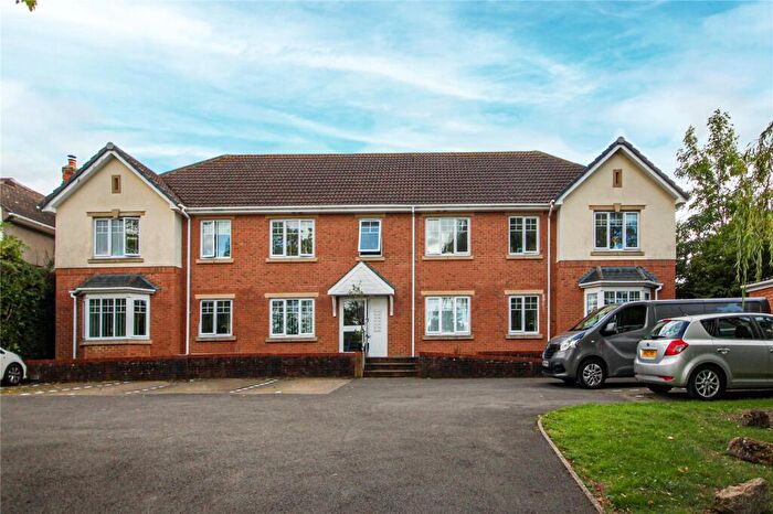 2 Bedroom Apartment To Rent In Pendlebury Court, Old Shaw Lane, Swindon, Wiltshire, SN5
