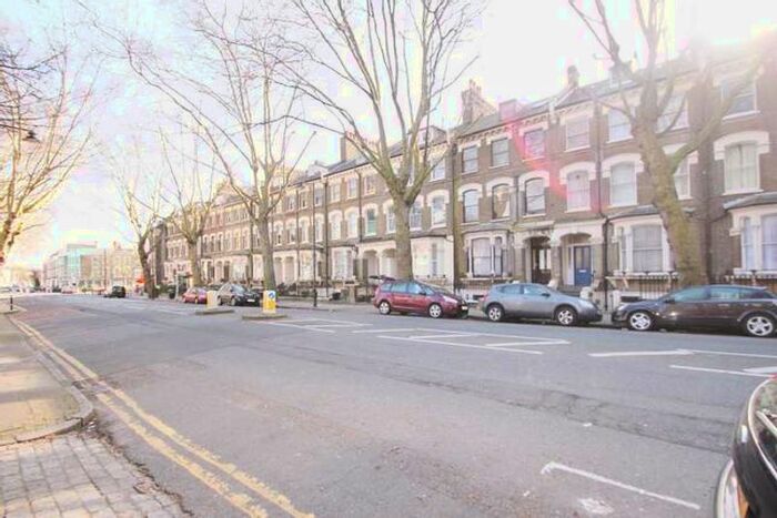 3 Bedroom Flat To Rent In Grosvenor Ave, Highbury And Islington, N5