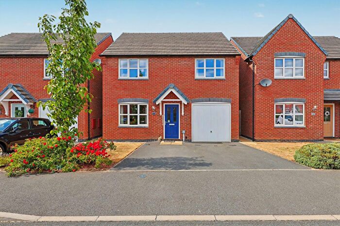 4 Bedroom Detached House For Sale In Burton Street, Wingerworth, Chesterfield, S42