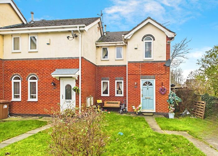 2 Bedroom Town House For Sale In Branchway, Haydock, WA11