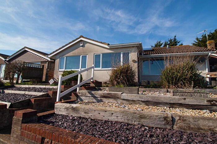 3 Bedroom Detached Bungalow For Sale In Rookery Way, BN25