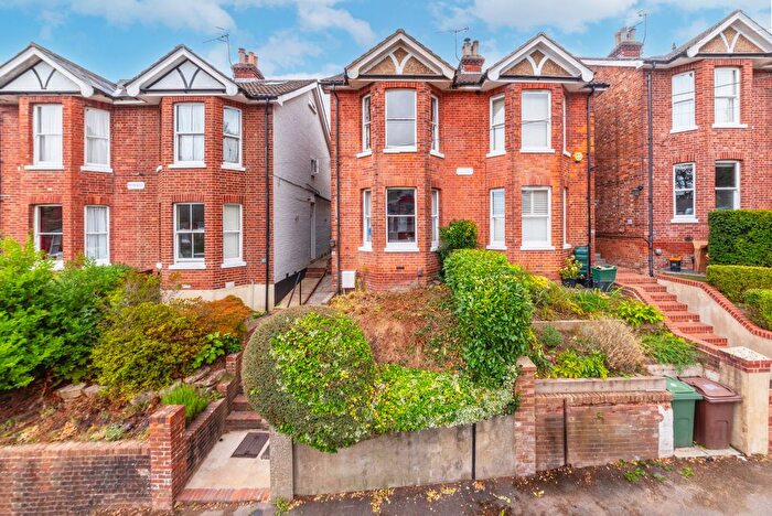 3 Bedroom Semi Detached House For Sale In St. James Park, Tunbridge Wells, TN1