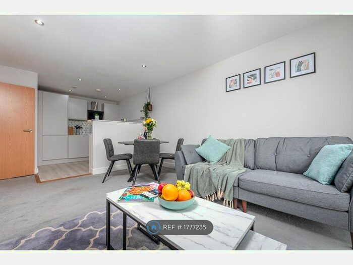 1 Bedroom Semi-Detached House To Rent In Ferry Court, Cardiff, CF11