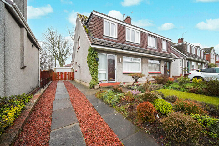 3 Bedroom Semi-Detached House For Sale In Farm Avenue, Polton, Lasswade, EH18