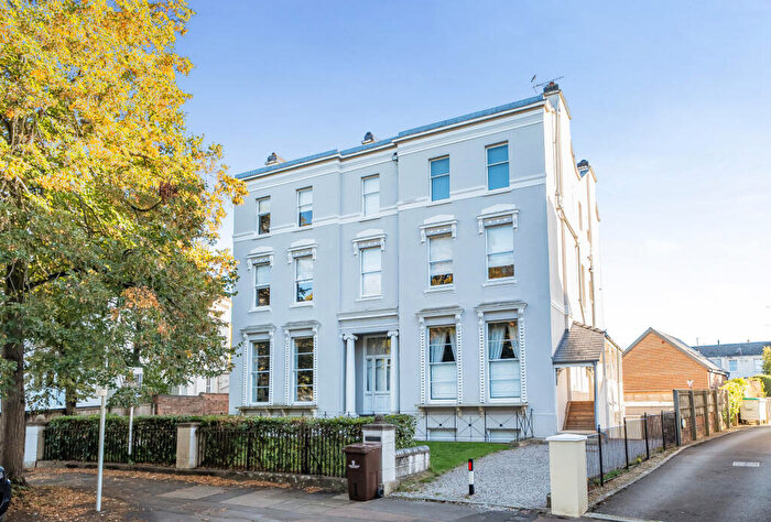 2 Bedroom Apartment For Sale In Pittville Circus, Cheltenham, Gloucestershire, GL52