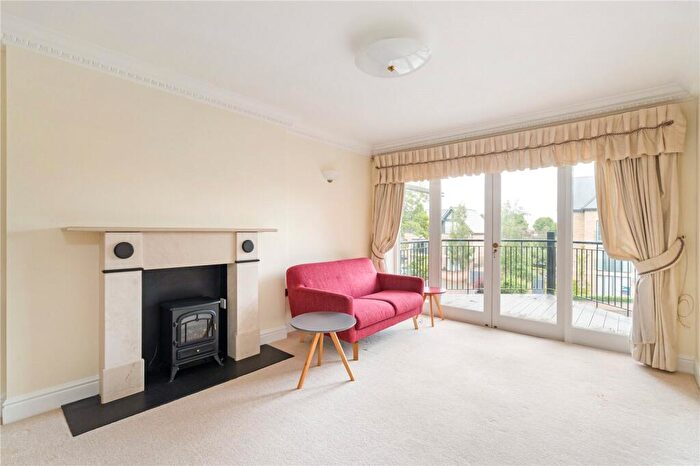 2 Bedroom Apartment To Rent In Randolph House, Hernes Road, Oxford, OX2