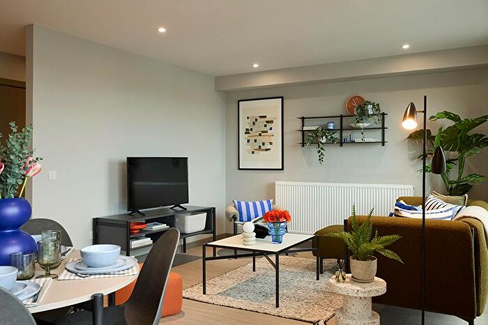 2 Bedroom Penthouse To Rent In Candleriggs, Trongate, Glasgow, G1