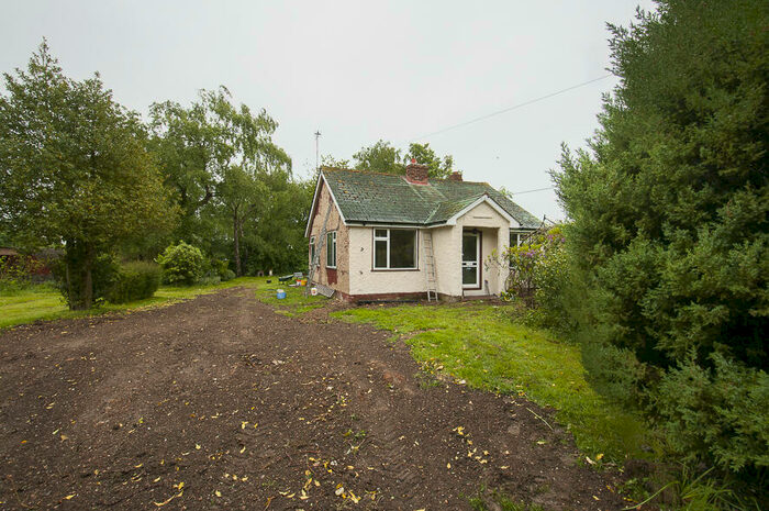 2 Bedroom Detached Bungalow To Rent In Stalisfield Green, Rural Kent, ME13