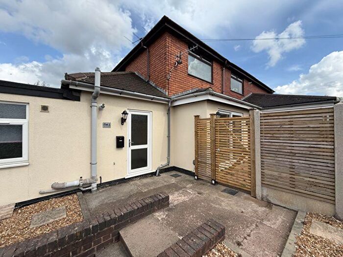 1 Bedroom Flat To Rent In Flat, Leek Road, ST2