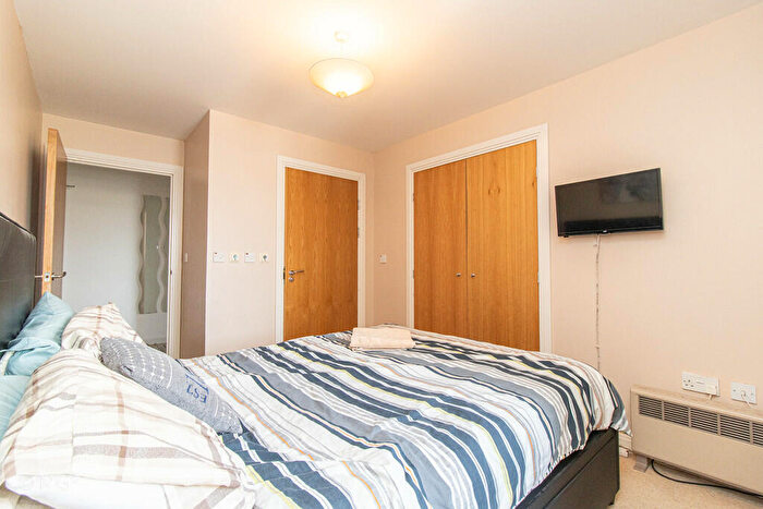 2 Bedroom Apartment To Rent In Marseille House, Century Wharf, Cardiff Bay, CF10