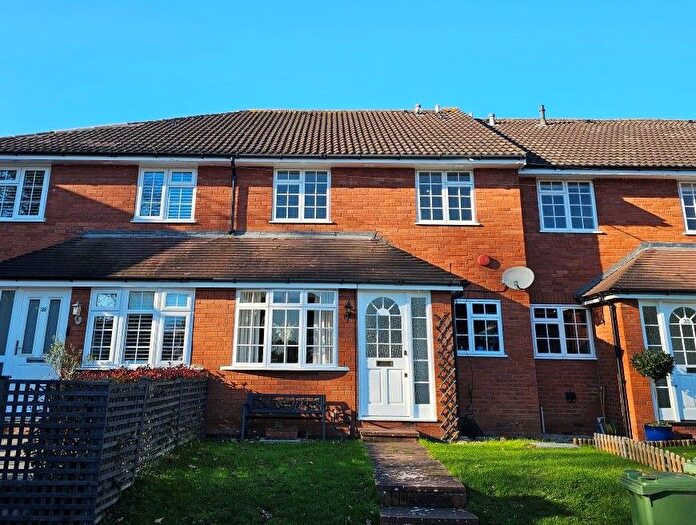 2 Bedroom Terraced House For Sale In Bromley Grove, Bromley, BR2