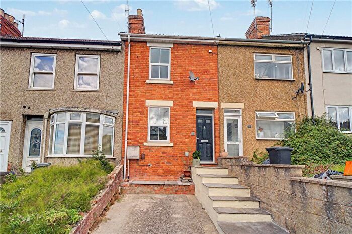 2 Bedroom Terraced House For Sale In Kingshill Road, Old Town, Swindon, Wiltshire, SN1
