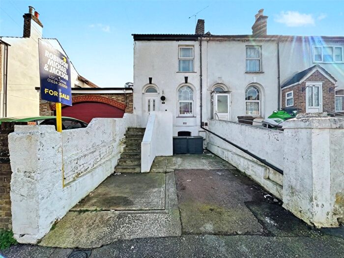 2 Bedroom Terraced House For Sale In Gillingham Road, Gillingham, Kent, ME7