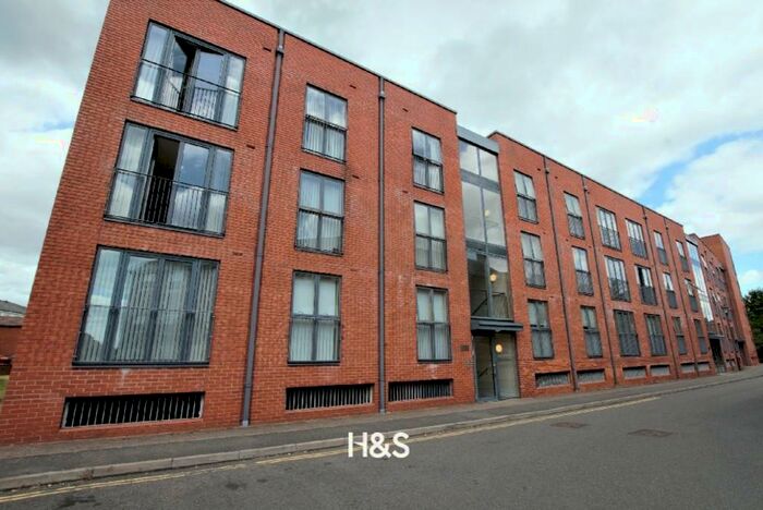 2 Bedroom Apartment To Rent In Ascote Lane, Dickens Heath, B90