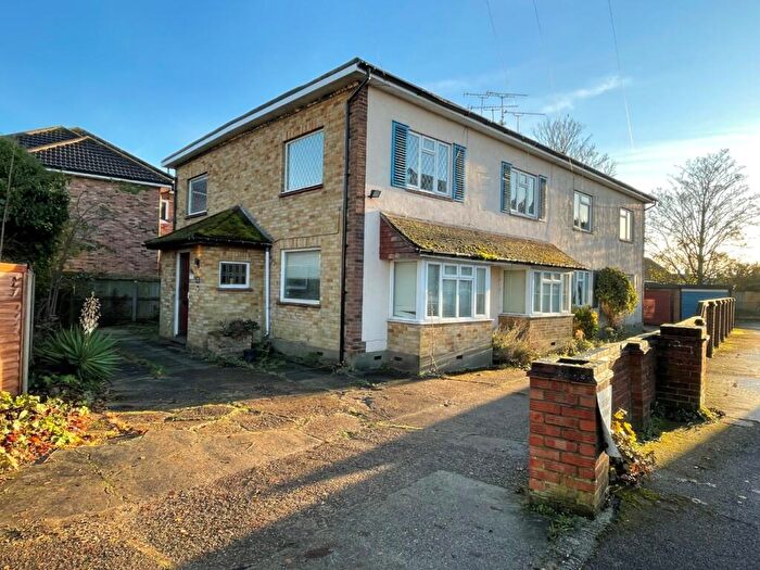 2 Bedroom Apartment To Rent In London Road, Hadleigh, SS7