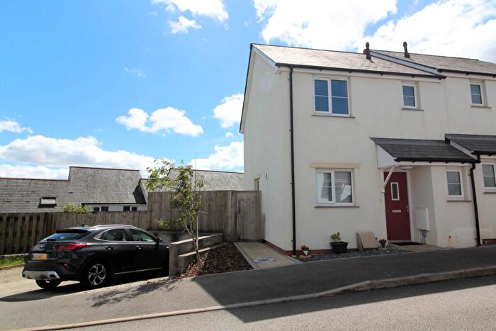 2 Bedroom House For Sale In St Anns Chapel, Gunnislake, PL18