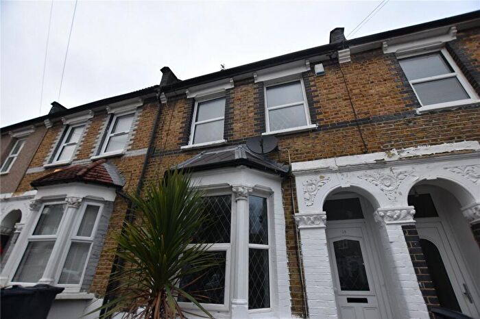 3 Bedroom Terraced House To Rent In Dundee Road, London, SE25