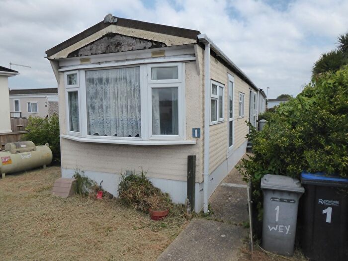 2 Bedroom Park Home For Sale In Penton Park, Mixnams Lane, Chertsey, KT16