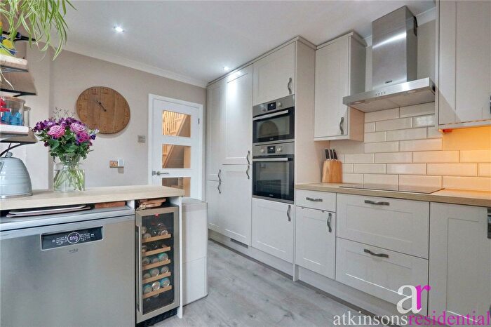 3 Bedroom Terraced House For Sale In Burlington Road, Enfield, Middlesex, EN2