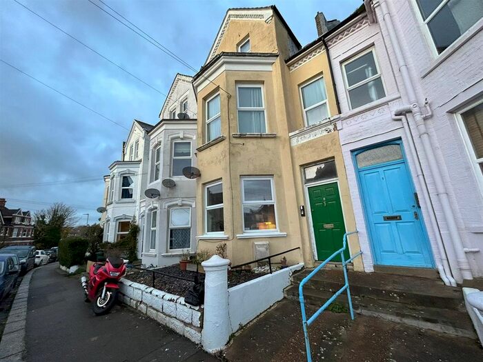 2 Bedroom Flat To Rent In St. Peters Road, St. Leonards-On-Sea, TN37