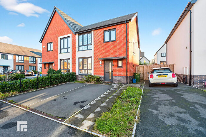 3 Bedroom Semi Detached House For Sale In Rhodfa Groes Wen, Cardiff, CF5