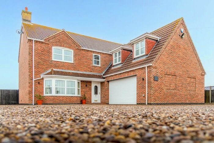 5 Bedroom Detached House For Sale In Fold Hill, Friskney, PE22