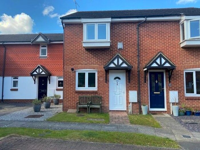 2 Bedroom Terraced House To Rent In Eyston Drive, Weybridge, KT13