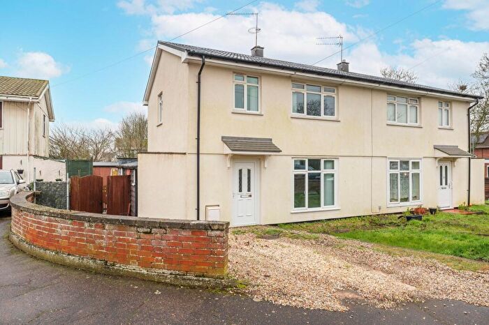 3 Bedroom Semi Detached House For Sale In Rachel Close, Norwich, NR5