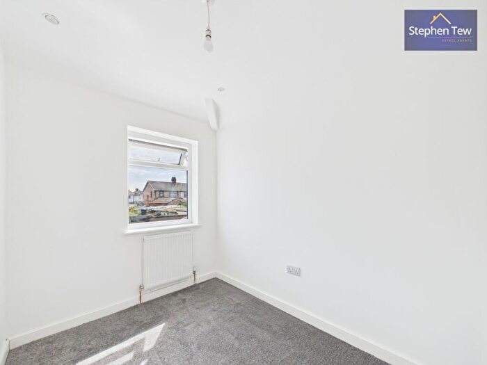 2 Bedroom End Of Terrace House For Sale In Ivy Avenue, Blackpool, FY4