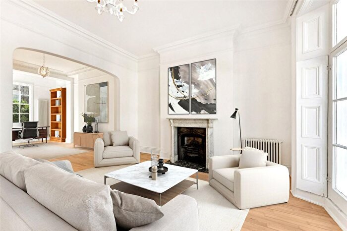 5 Bedroom Terraced House To Rent In Walpole Street, Chelsea, London, SW3