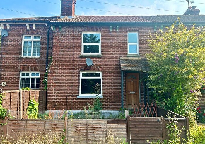 3 Bedroom Terraced House For Sale In Upper Ruxley Cottages, Maidstone Road, Sidcup, Kent, DA14