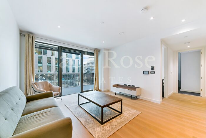2 Bedroom Apartment To Rent In The Modern, Legacy Building, Embassy Gardens, Nine Elms, London, SW11