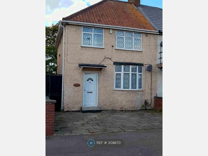3 Bedroom Semi-Detached House To Rent In York Ave, Hayes, UB3