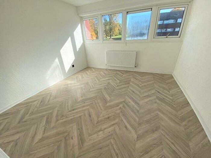 2 Bedroom House To Rent In Shearmans, Fullers Slade, Milton Keynes, MK11