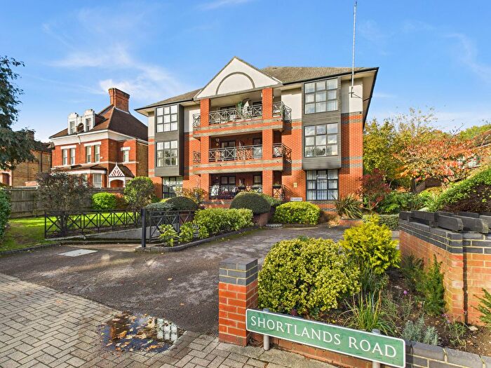 1 Bedroom Flat For Sale In The Knoll, Shortlands Road, Bromley, Kent, BR2