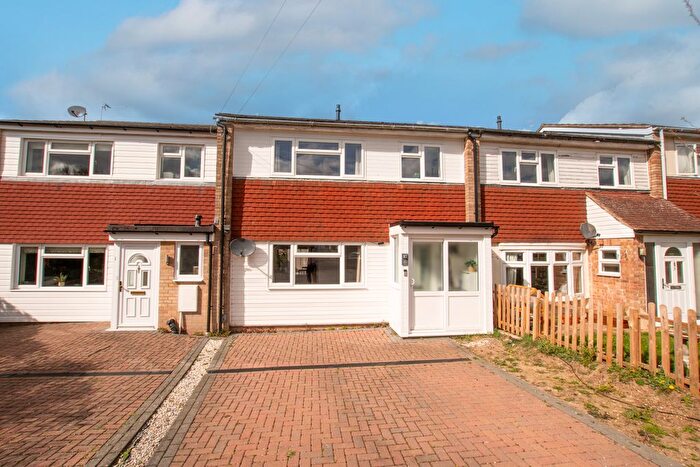 4 Bedroom Terraced House For Sale In Penny Drive, Wood Street Village, Guildford, GU3