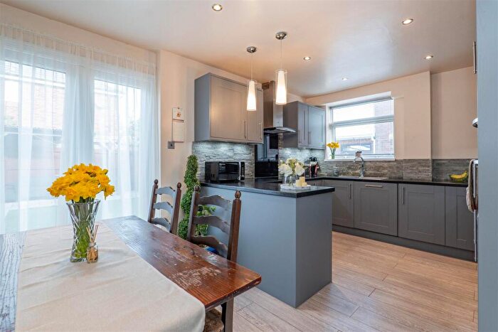 3 Bedroom Semi-Detached House For Sale In Langdale Avenue, Croston, Leyland, PR26