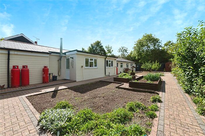 3 Bedroom Bungalow For Sale In Hawk Lane, Battlesbridge, Essex, SS11