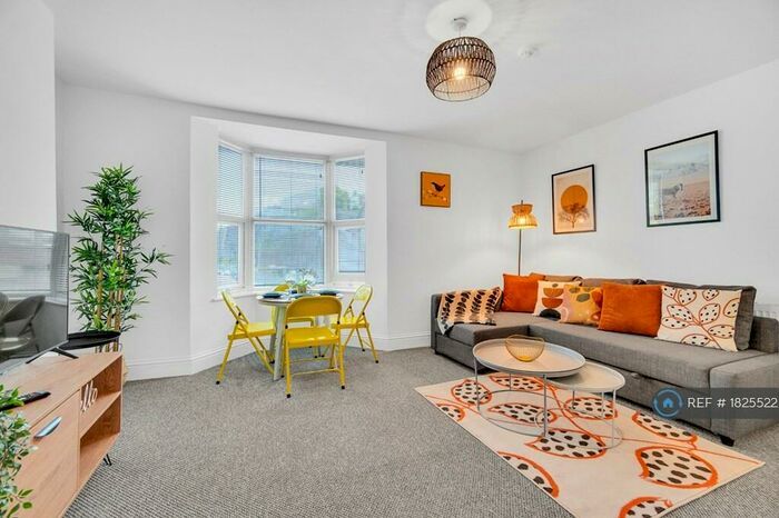 2 Bedroom Flat To Rent In New England Road, Brighton, BN1