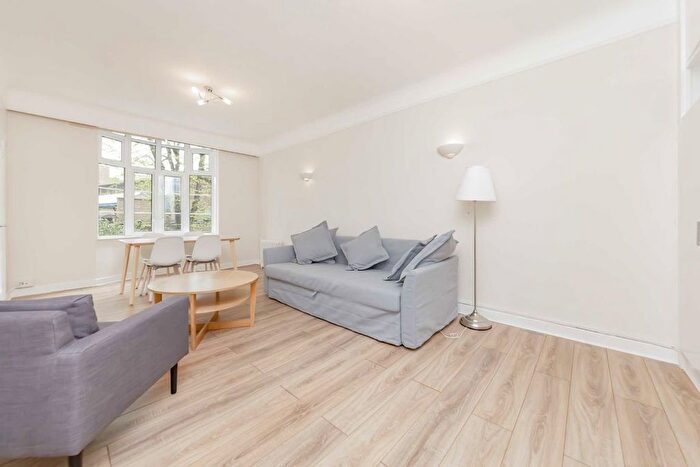 2 Bedroom Flat To Rent In Grove End Road, St Johns Wood, NW8