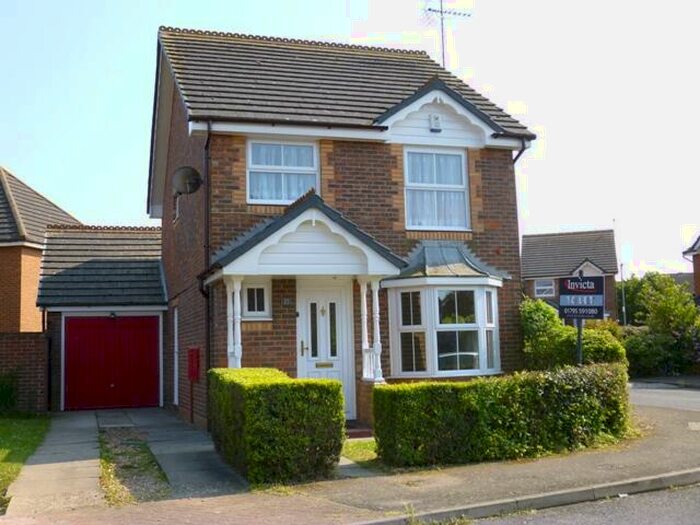3 Bedroom Detached House To Rent In Ivory Close, Faversham, ME13
