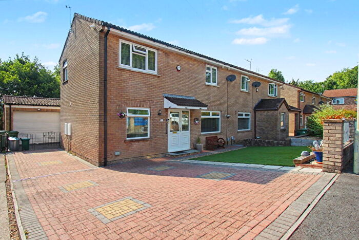3 Bedroom Semi-Detached House For Sale In Llys Corrwg, Rhydyfelin, Pontypridd, CF37