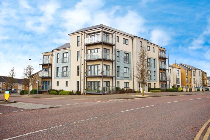 2 Bedroom Flat To Rent In Willowherb Road, Lyde Green, Bristol, BS16