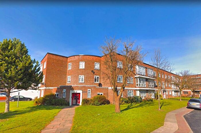 2 Bedroom Flat To Rent In Longbridge Road, Barking, IG11