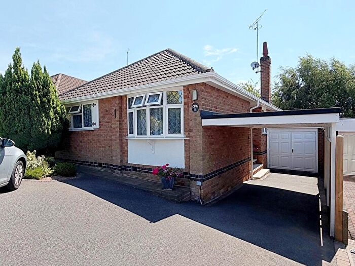 2 Bedroom Detached Bungalow For Sale In Convent Close, Kenilworth, CV8