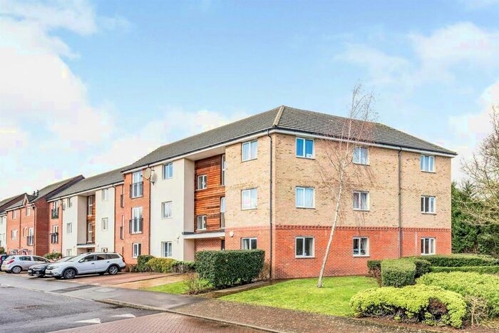 1 Bedroom Apartment To Rent In Skippetts Gardens, Basingstoke, RG21