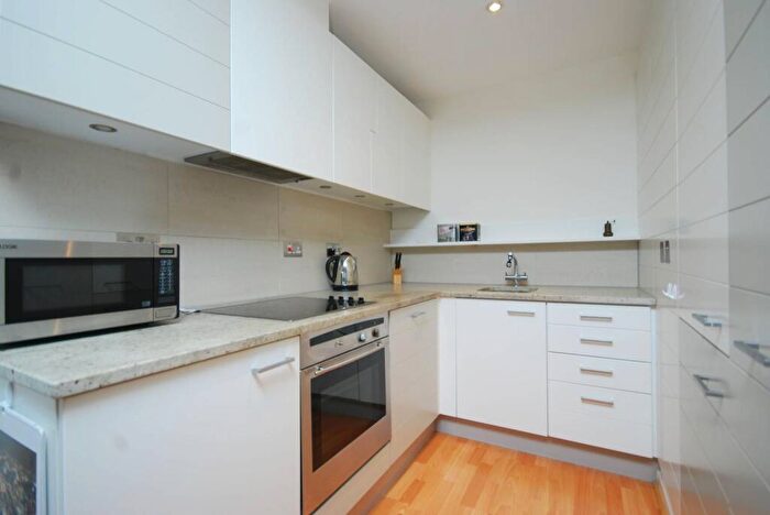 2 Bedroom Flat To Rent In Naxos Building, Canary Wharf, London, E14